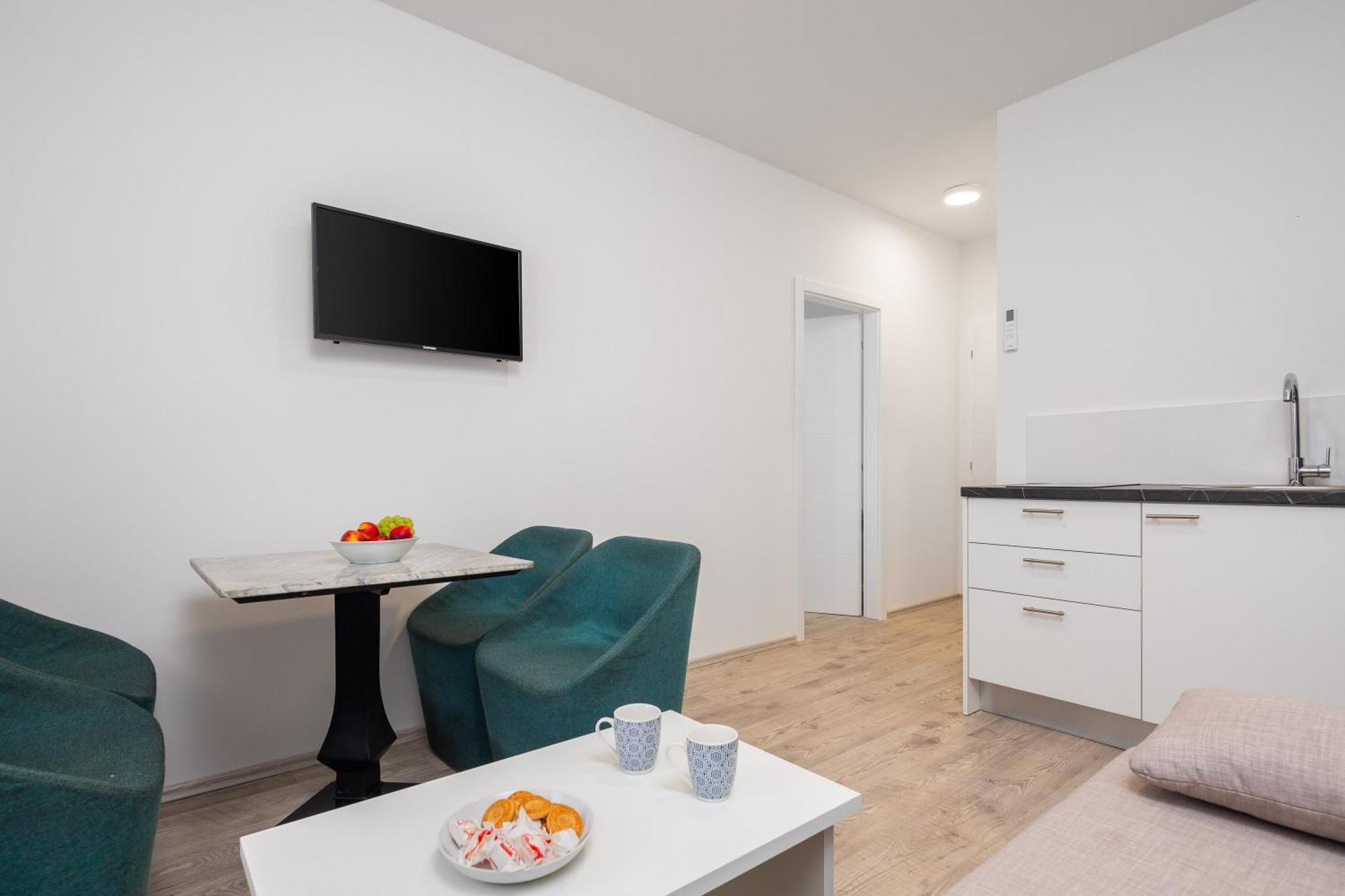 Beachfront Apartments Providenca With Free Parking マカルスカ エクステリア 写真