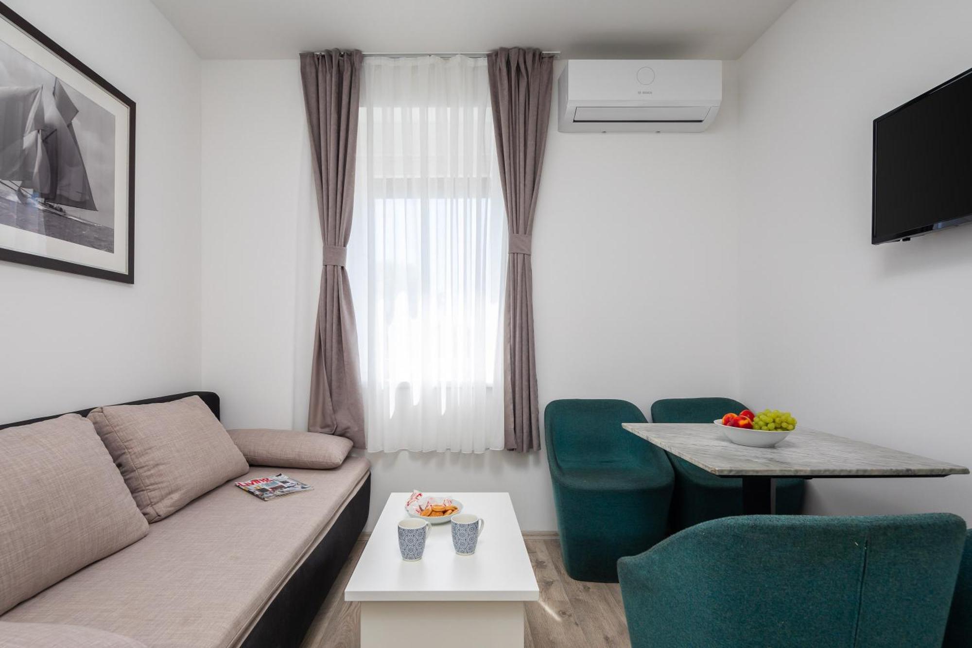Beachfront Apartments Providenca With Free Parking マカルスカ エクステリア 写真